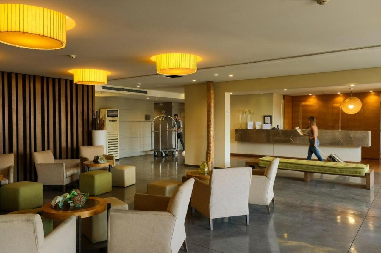 Country Lodge Hotel & Resort Βηρυτός Εξωτερικό φωτογραφία