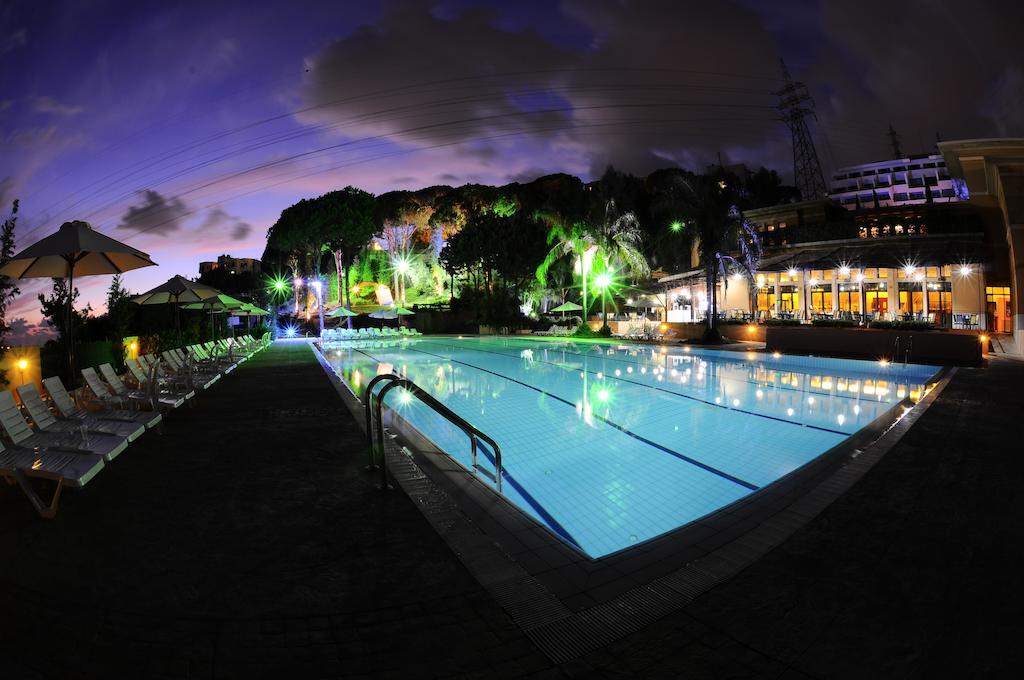 Country Lodge Hotel & Resort Βηρυτός Εξωτερικό φωτογραφία